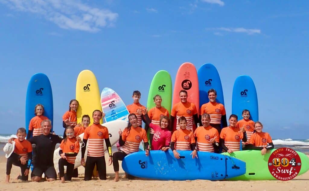 cours de surf en famille